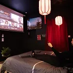 Апартаменты Capsule Japon - Jacuzzi - Netflix & Ecran Cinema - Xbox Trith-Saint-Leger