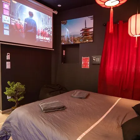 Appartement Capsule Japon - Jacuzzi - Netflix & Ecran Cinema - Xbox