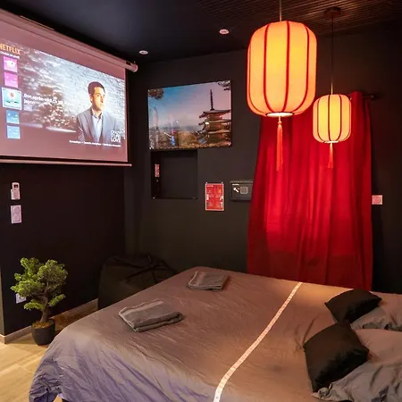 아파트 Capsule Japon - Jacuzzi - Netflix & Ecran Cinema - Xbox *